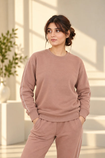 Women wearing Dusty Rose Sweatshirt Front view