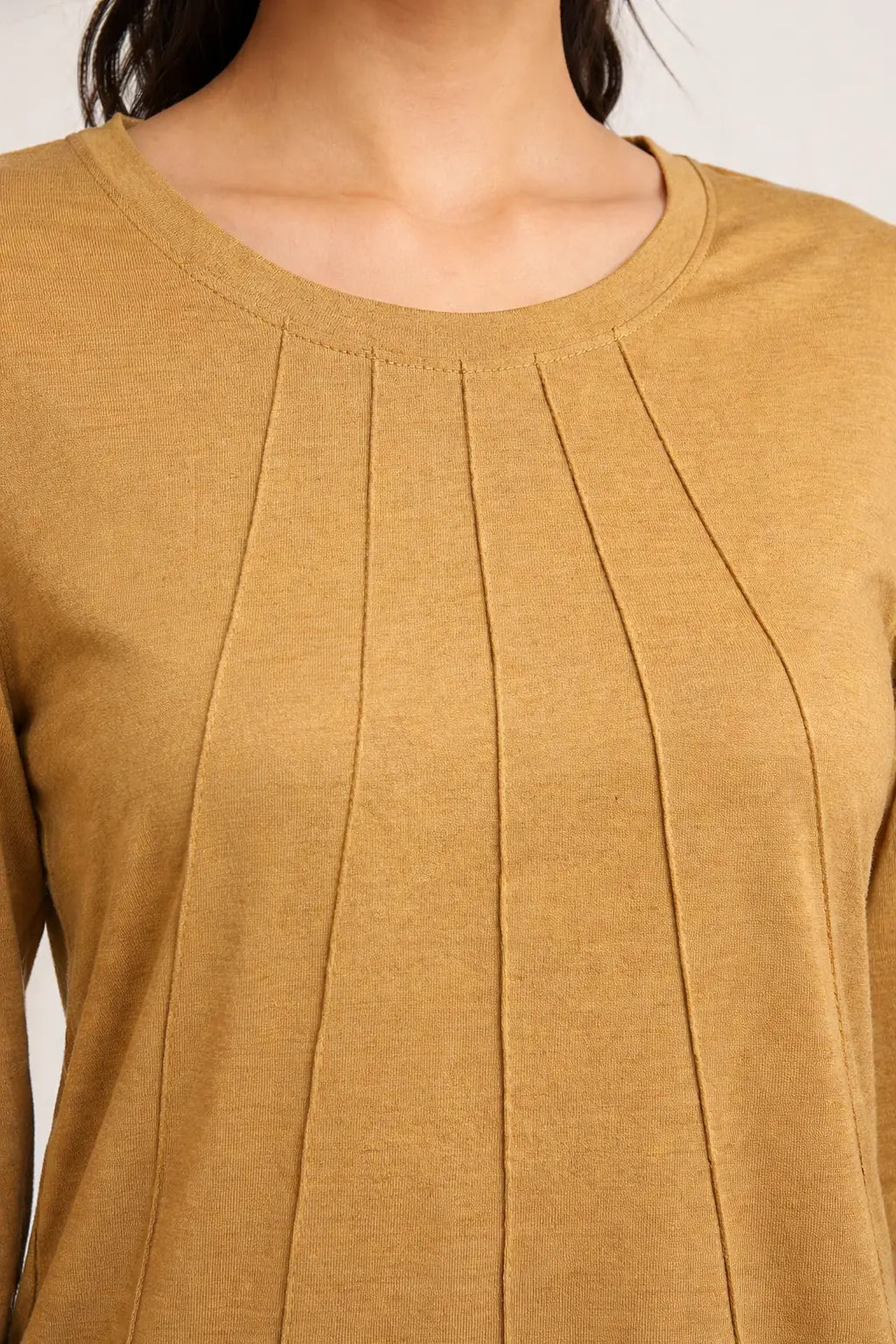 Women wearing the coordset for nxtwears showing closeup shots