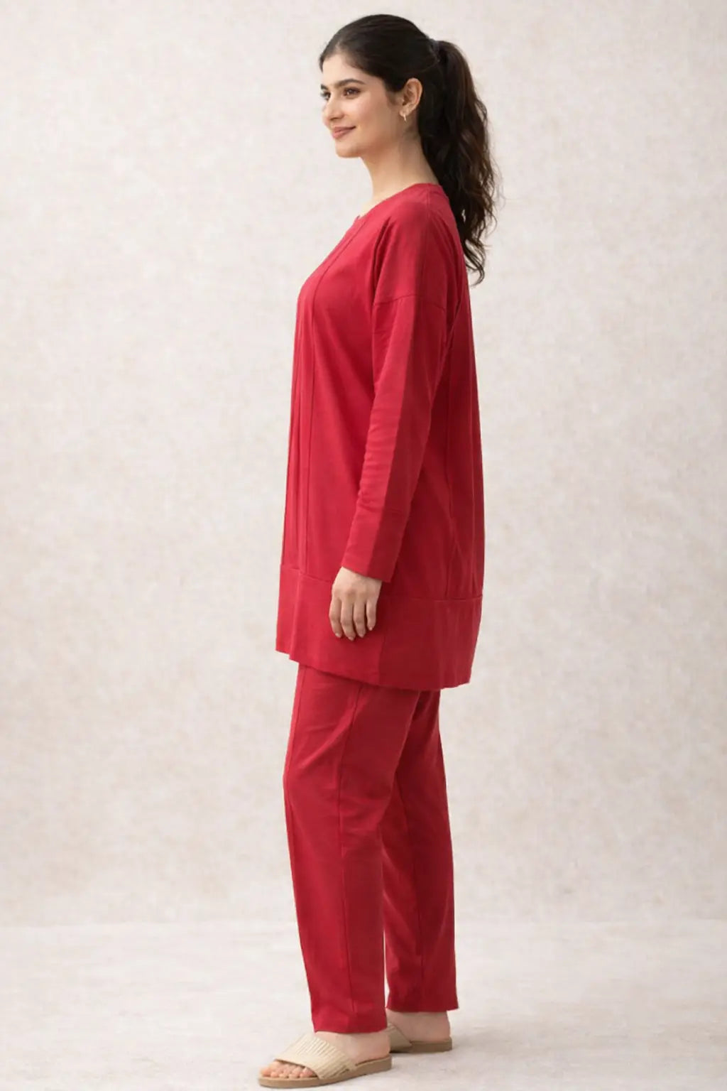Side view of Women wearing Red cotton Coordset